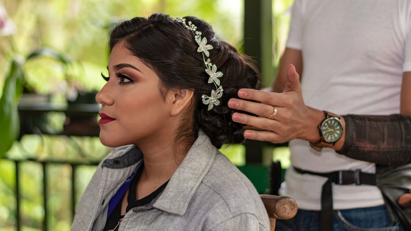 Checking hair strands to tell normal from excess hair shedding