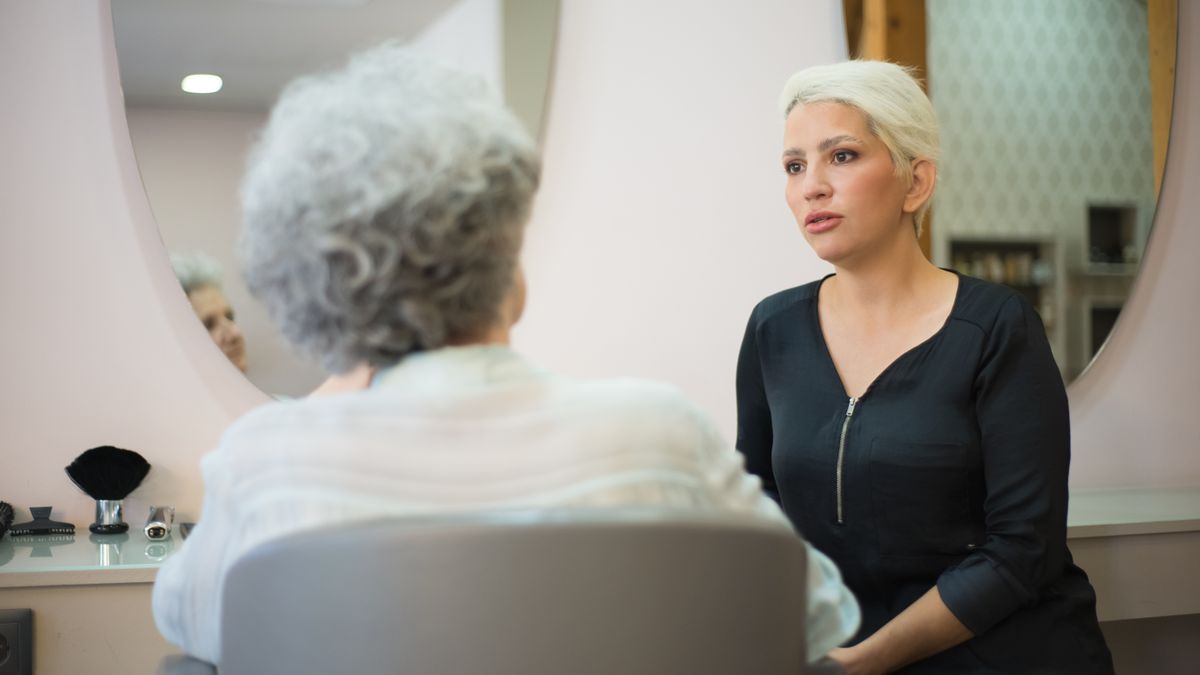 A hair and scalp conversation of the kind trichologists Bristol wide offer